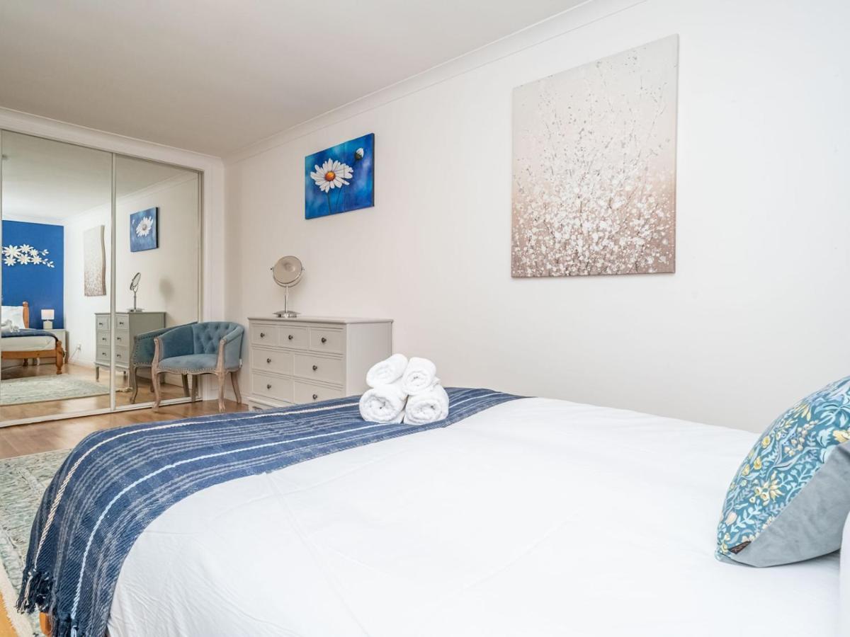 Apartamento Pass The Keys Stunning Flat With Sea View And Parking Edimburgo