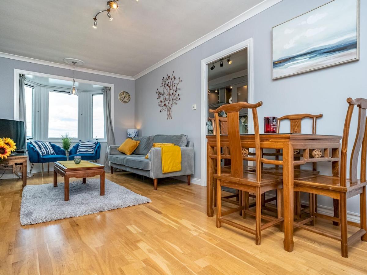 Pass The Keys Stunning Flat With Sea View And Parking Apartamento