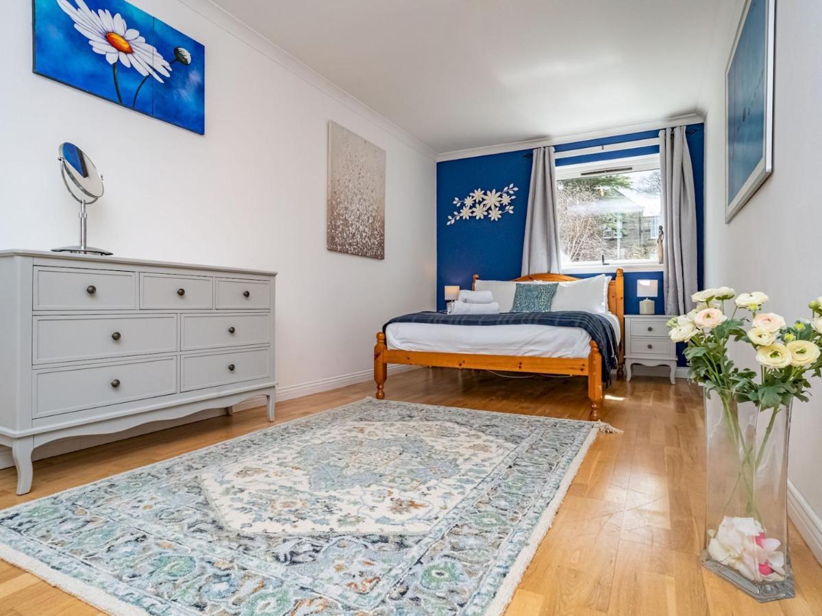 Apartamento Pass The Keys Stunning Flat With Sea View And Parking Edimburgo