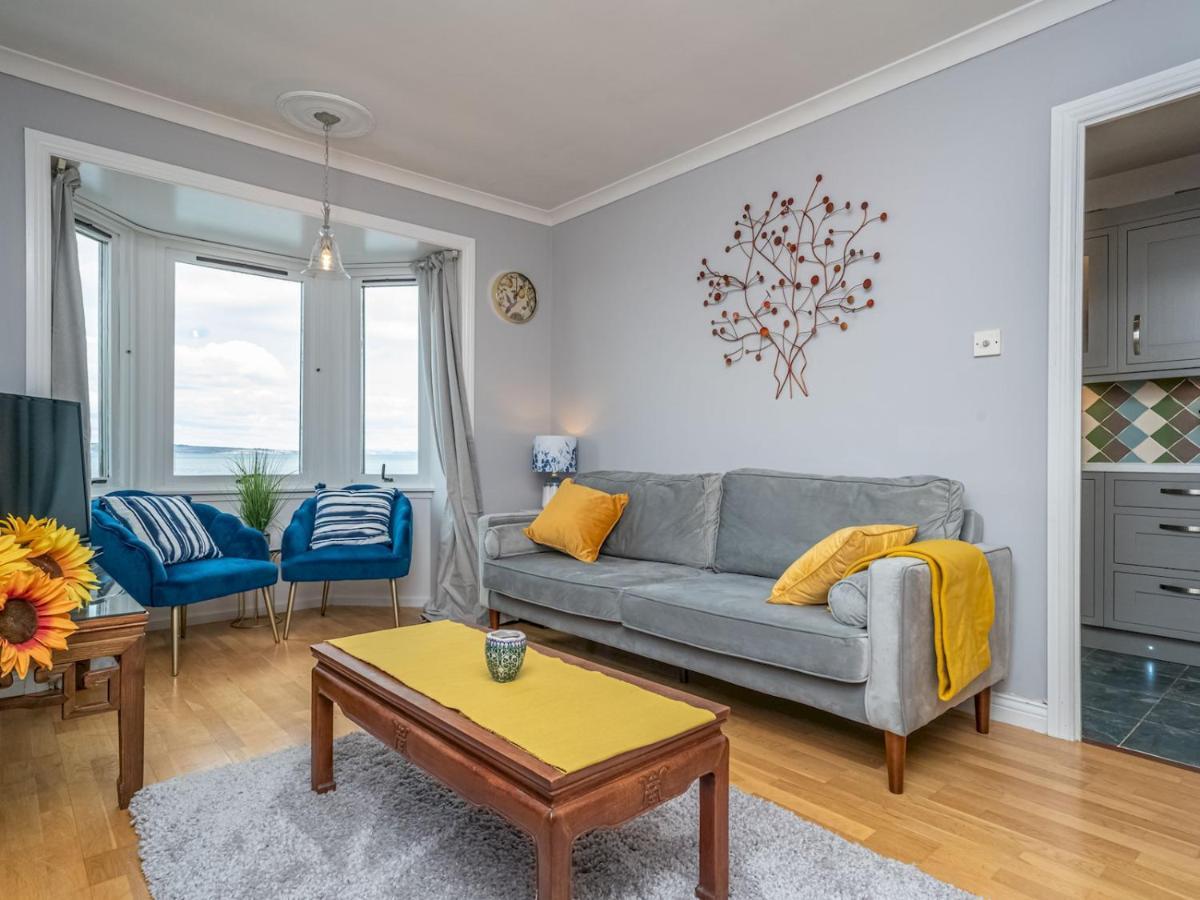 Pass The Keys Stunning Flat With Sea View And Parking Appartement
